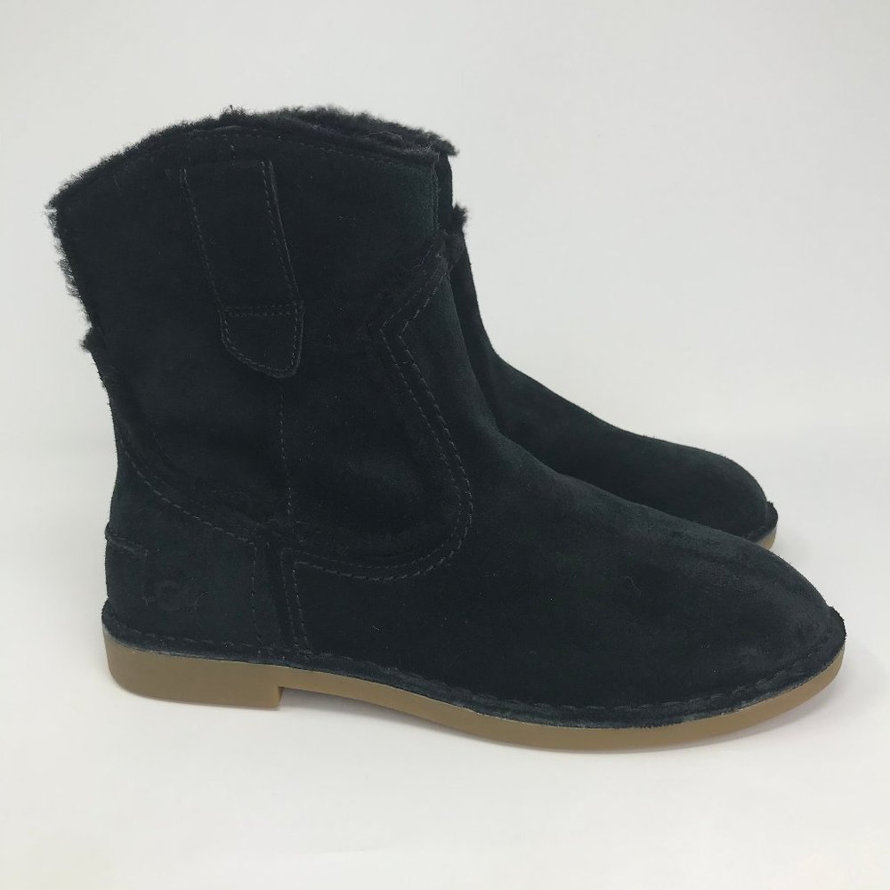UGG Australia Catica Suede Winter Side Zip 1096913
